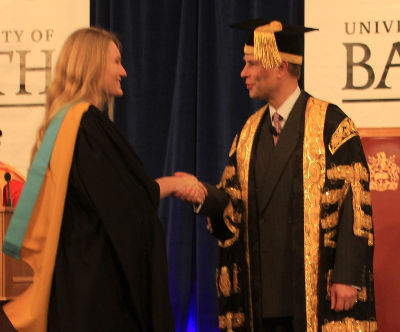 Выпускница ЭФ стала лучшей студенткой магистерской программы в Школе Менеджмента  Университета Бата, Великобритания.