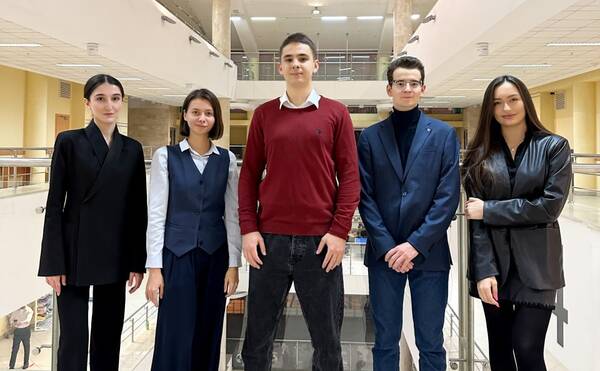 Сформирована команда МГУ для участия в конкурсе по финансовому моделированию!
