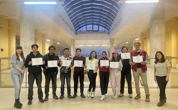 Поздравляем cтудентов из Индонезии с успешным завершением программы обмена!