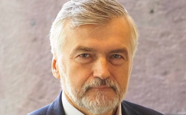 РБК и доцент кафедры макроэкономической политики и стратегического управления ЭФ Андрей Клепач о порогах прогрессивной шкалы НДФЛ и об экономических эффектах от увеличения ставки налога на прибыль
