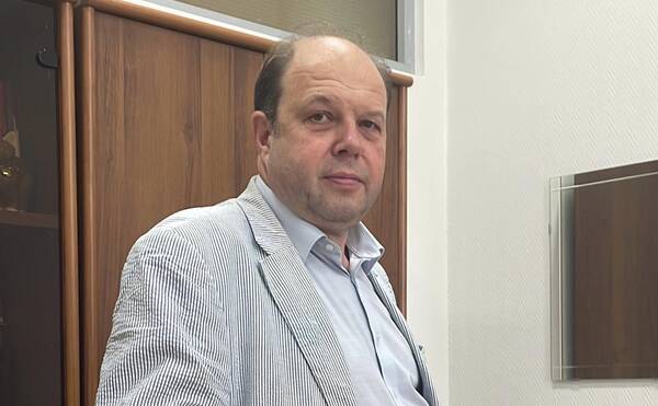 Коммерсант и директор Центра исследования экономической политики ЭФ Олег Буклемишев о макропрогнозе Минэкономразвития