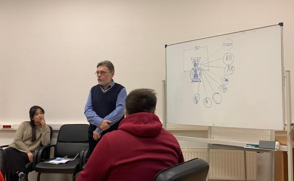 Состоялась первая встреча регулярного научного семинара &quot;Социокультурная экономика&quot;