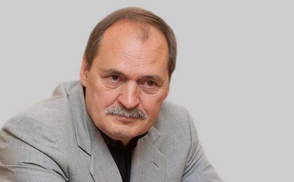 Newsinfo и руководитель Центра развития потребительского рынка ЭФ Илья Ломакин-Румянцев об органолептических методах оценивания и о том, что стоит покупать онлайн
