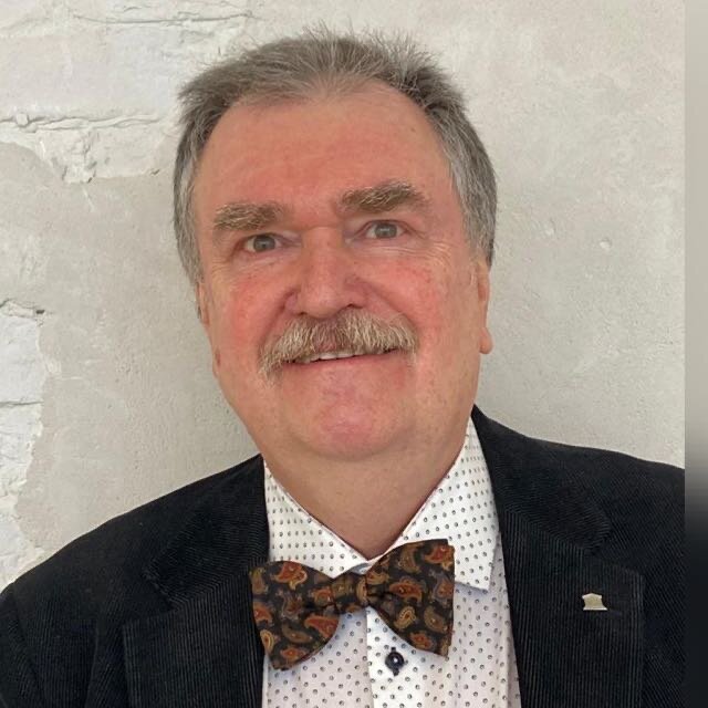 Хорошилов Александр Владиевич
