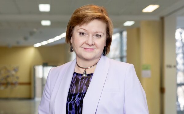 ОТР и заведующая кафедрой экономики труда и персонала ЭФ Татьяна Разумова о формировании параллельного рынка труда, причинах роста числа самозанятых в России и рисках, связанных с фрилансом