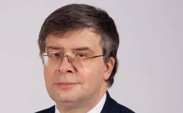 &quot;Петровка, 38&quot; и доцент кафедры истории народного хозяйства и экономических учений ЭФ Александр Ломкин о тайнах картины &quot;Свежий кавалер&quot; Павла Федотова