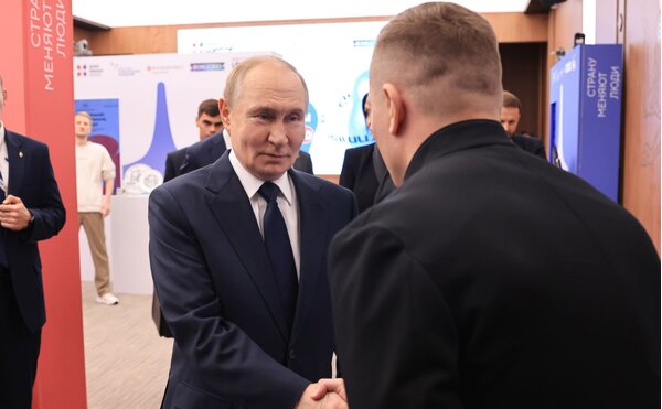 Президенту представили интеллектуальную платформу для исследователей ИНВЕНТОРУС