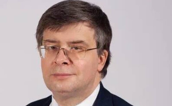 &quot;Петровка, 38&quot; и доцент кафедры истории народного хозяйства и экономических учений ЭФ Александр Ломкин о тайнах картины &quot;Свежий кавалер&quot; Павла Федотова, часть 5