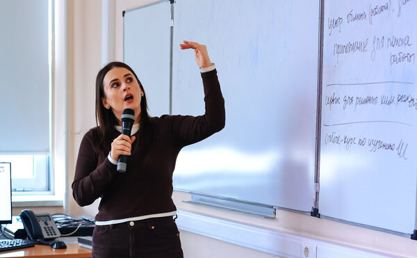 Предпрофессиональные каникулы: смена «Школа молодого предпринимателя»