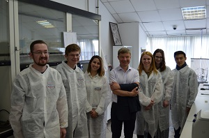 Студенты магистерской программы «Менеджмент биотехнологий» посетили компанию «Технология лекарств» (ГК «Р-Фарм»)