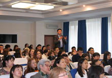 Астана:  лекция А.А. Аузана в рамках Международного научного лектория