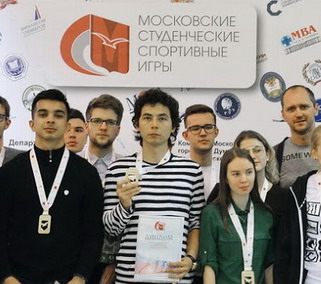 Дольган Нюдлеев - победитель  XXXII Московских студенческих спортивных игр -2019 по блицу