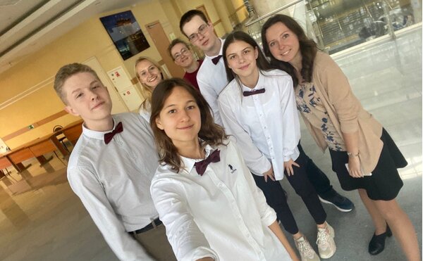 Под руководством преподавателей ЭФ сборная России  выиграла три золотые  медали на международной олимпиаде по экономике