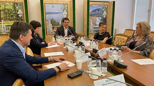 В Государственной Думе обсудили вопросы устойчивого развития туризма в России