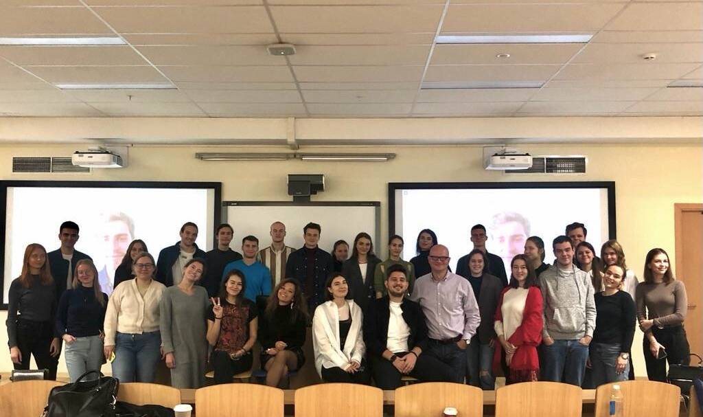 Встреча с выпускниками программы прошлых лет