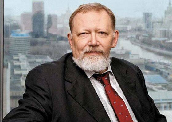 Finversia и заведующий кафедрой финансов и кредита ЭФ Сергей Дубинин о накопившихся проблемах в банковской системе России и о возможных путях их решения