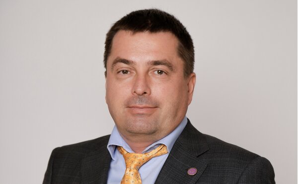 Владимир Вертоградов, заведующий учебно-научной лабораторией "Проект МАХ", выступил экспертом программы "Технологии для бизнеса" на телеканале «Про Бизнес»