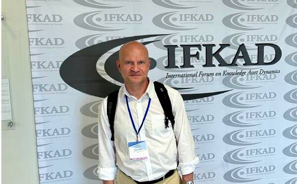 Георгий Лаптев на 18th International Forum on Knowledge Asset Dynamics &quot;Managing Knowledge for Sustainability&quot;